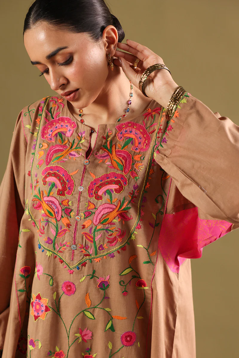Hand-Crafted Melange Edit Set - Image 9