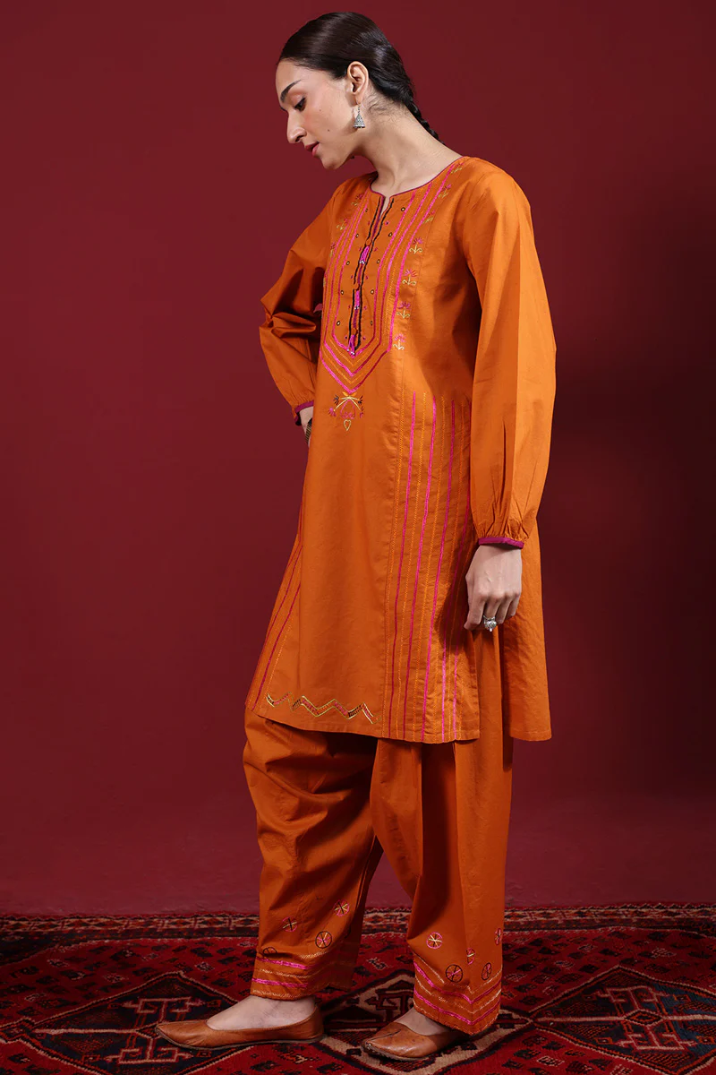 Hand-Embroidered Sainchi Set - Image 2