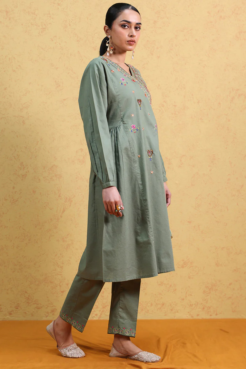 Hand-Crafted Sainchi Angrakha Set - Image 5
