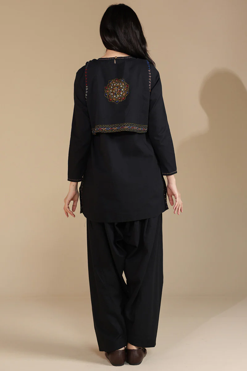Hand-Embroidered 3-Piece Koti Set - Image 10