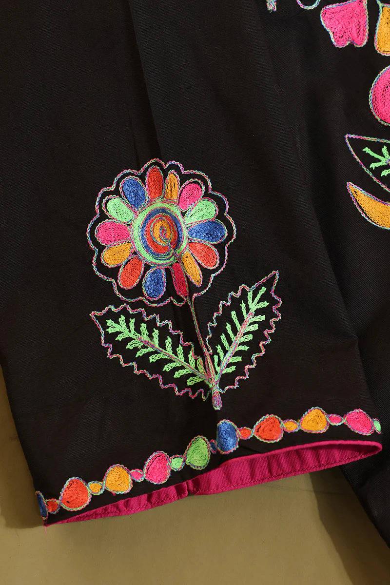 Embroidered Laari Adda Jacket - Image 4