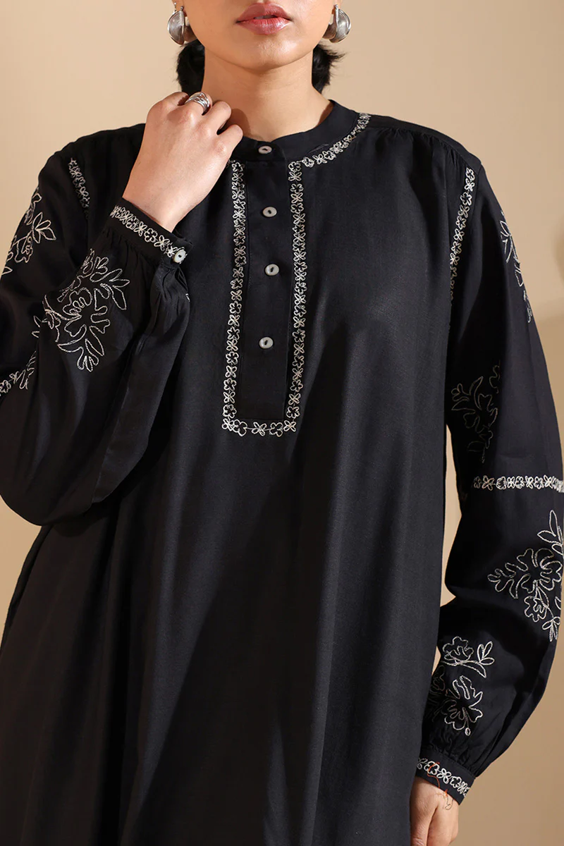 Monochrome Embroidered Edit - Image 2